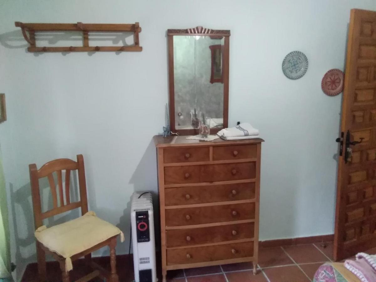 La Flecha Hostel Abrucena 외부 사진