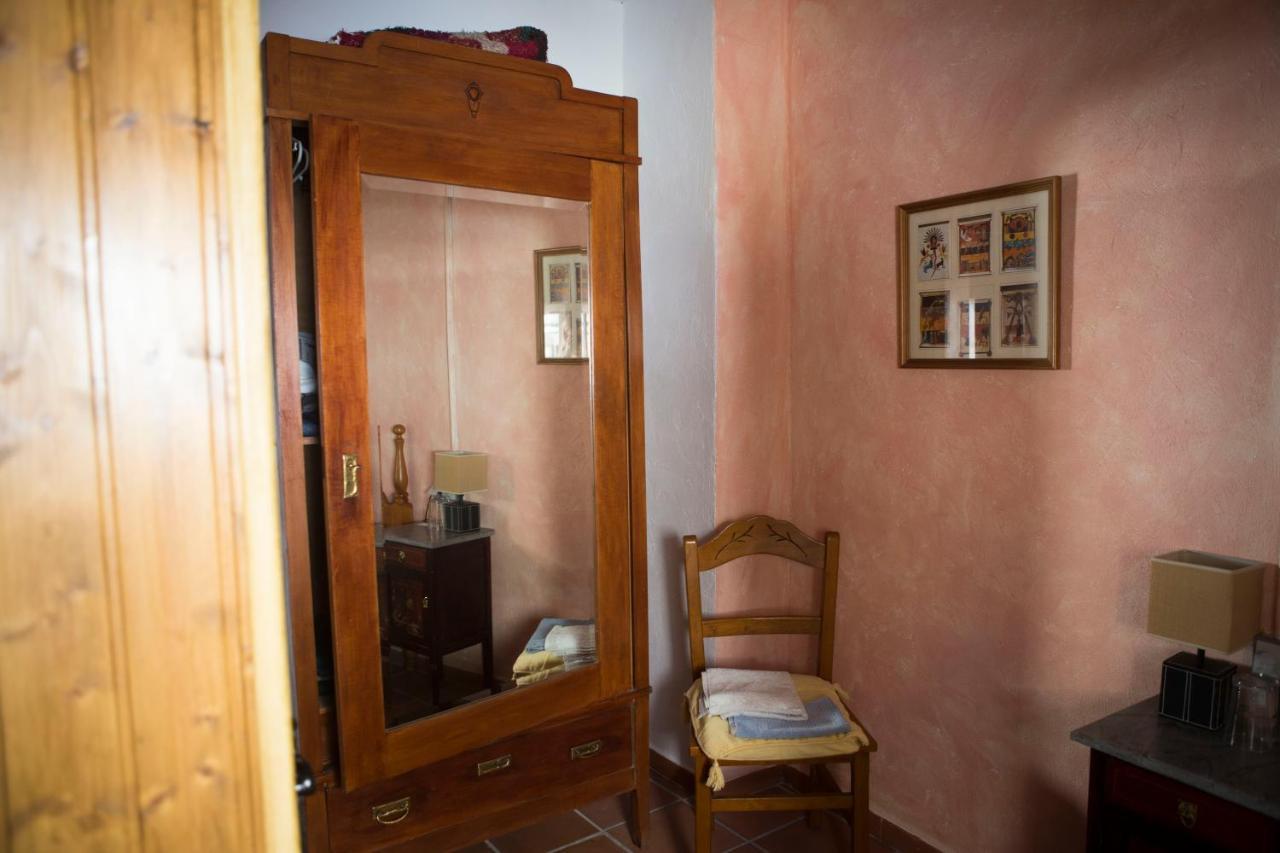 La Flecha Hostel Abrucena 외부 사진